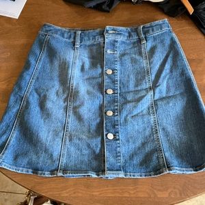 Stretch denim mini skirt with front buttons